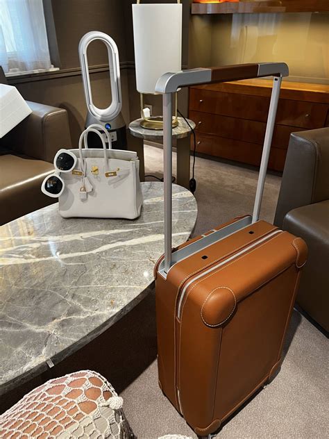 hermes shop hat urlaub|hermes luggage shop.